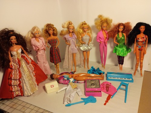 Huge vtg barbie friends - barbie, doll
