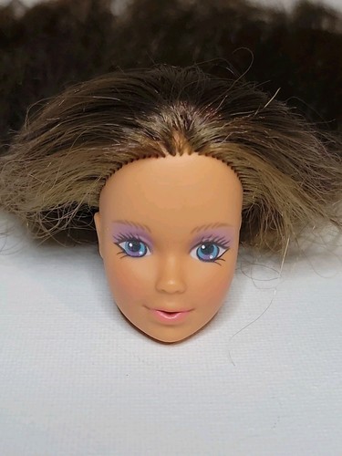 Jewel secrets whitney barbie - jewel,