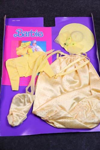 Barbie jewel secrets fashions - jewel,
