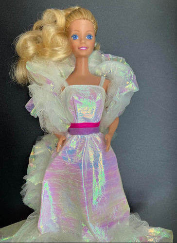 Vintage 1983 crystal barbie - vintage,